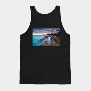 Rock pool sunrise Tank Top